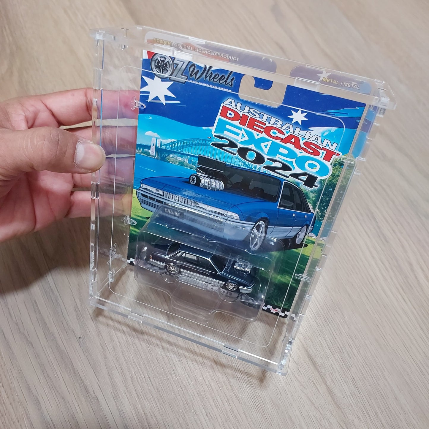 OZW-101T Acrylic DIsplay Case for Single Carded OZWheels Car