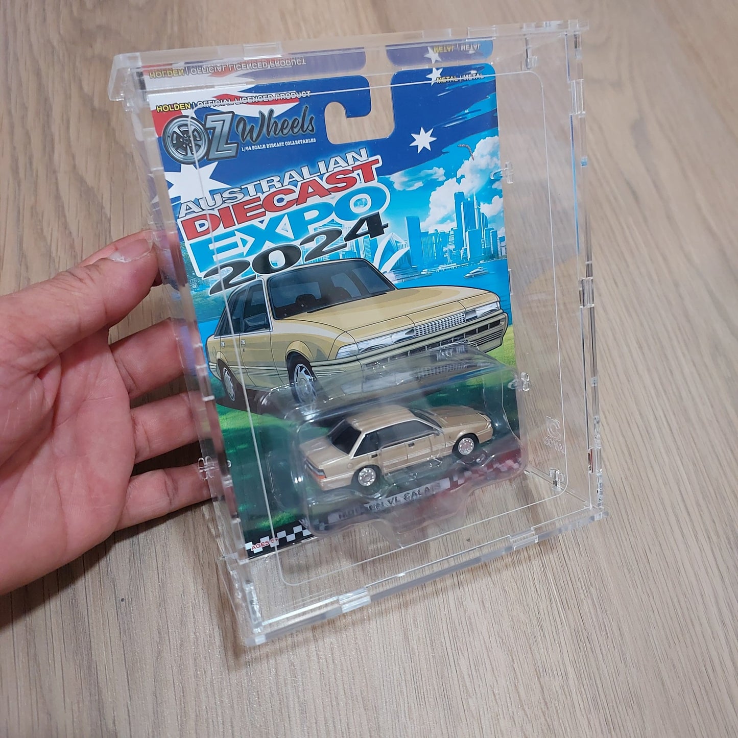 OZW-101T Acrylic DIsplay Case for Single Carded OZWheels Car