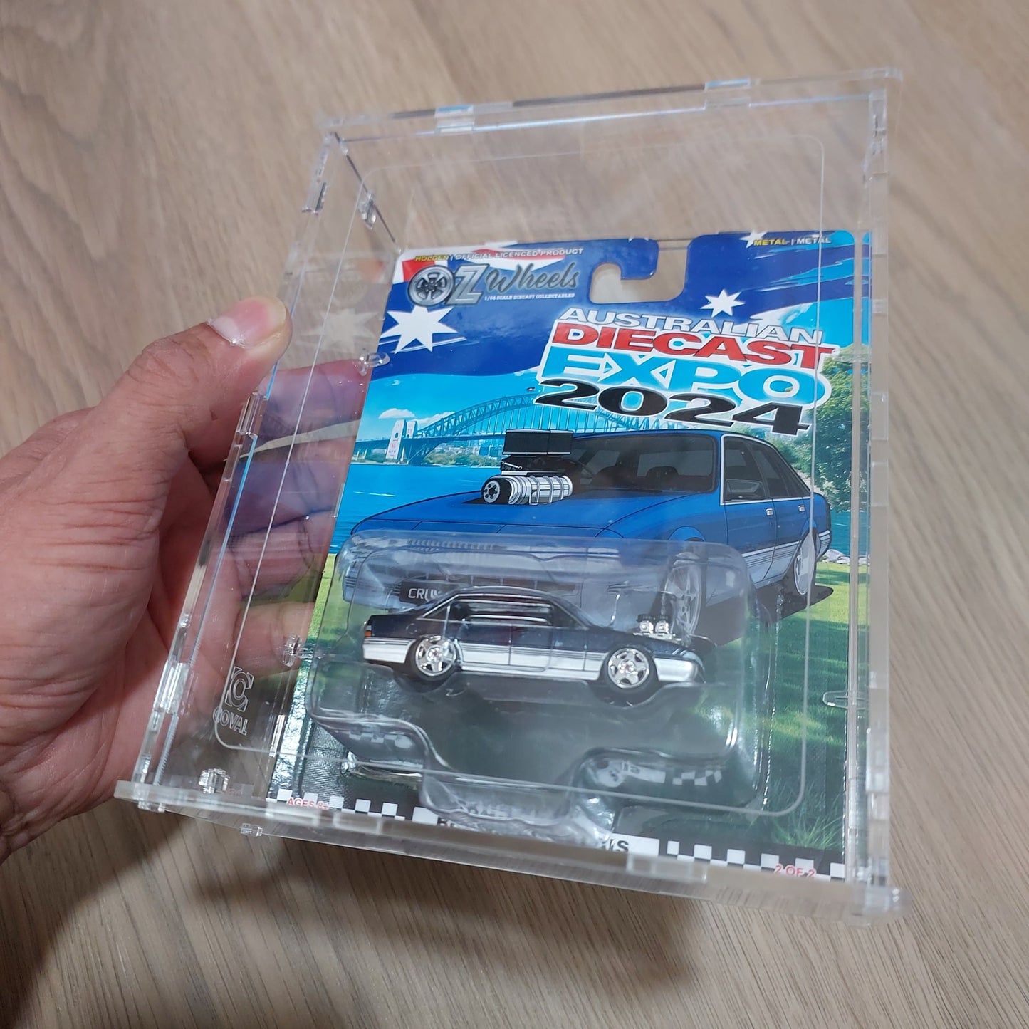 OZW-101T Acrylic DIsplay Case for Single Carded OZWheels Car